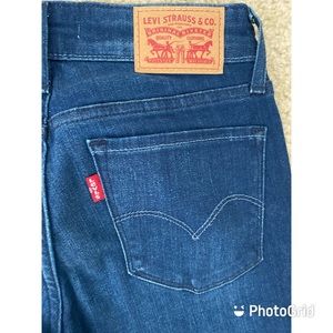 Levi’s skinny jeans